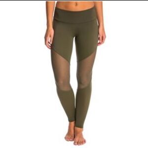 ONZIE Slimming Leggings w Mesh Panel